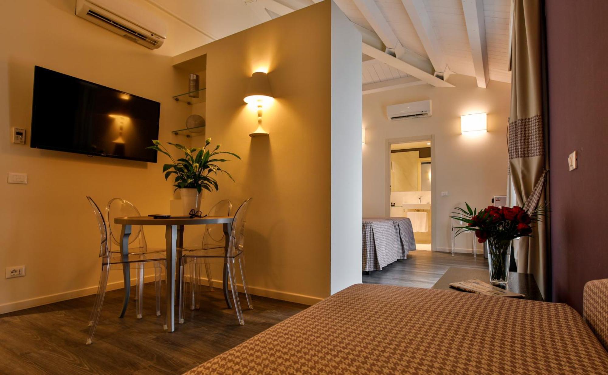 Savoia Hotel Regency Bologna Esterno foto
