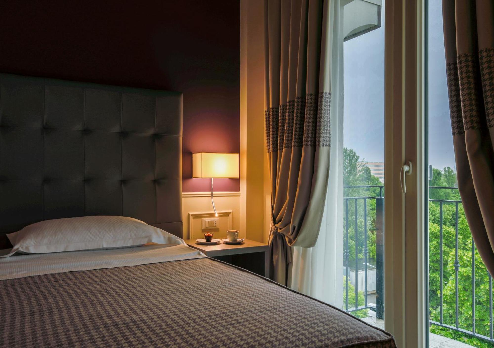 Savoia Hotel Regency Bologna Esterno foto
